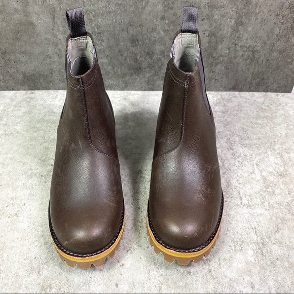 ❗️SOLD❗️NEW Chaco Fields Chelsea Waterproof Brown Boot - Picture 3 of 7